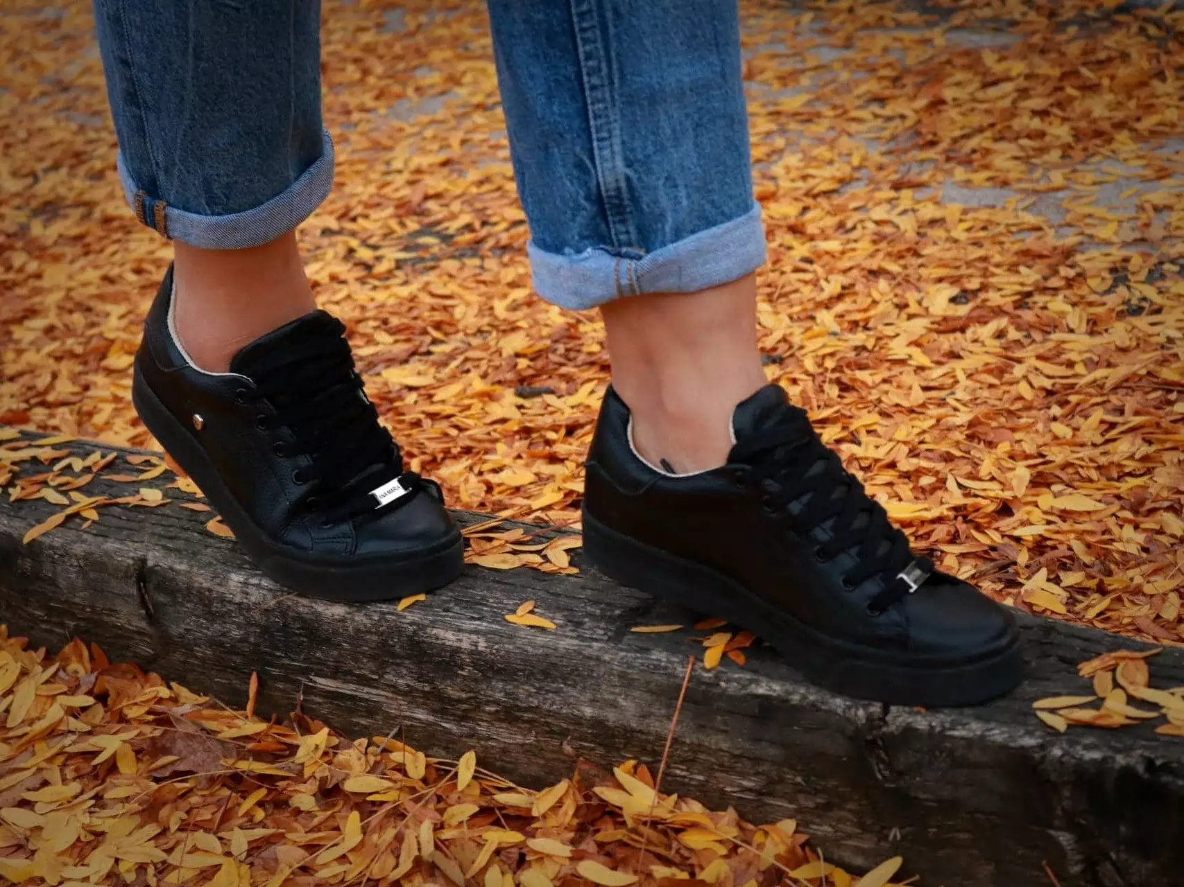 Black leather sneaker