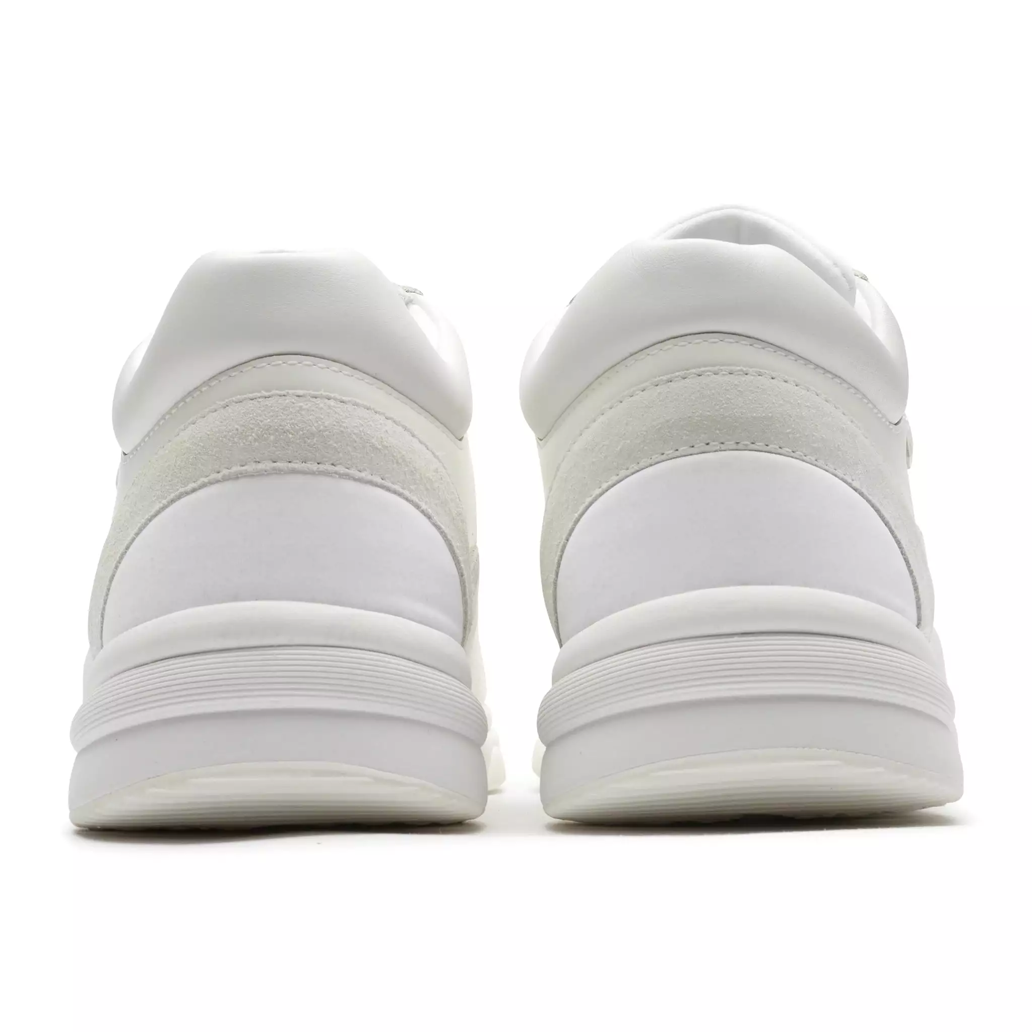 Chanel CC Logo White Sneaker for Sale - Used