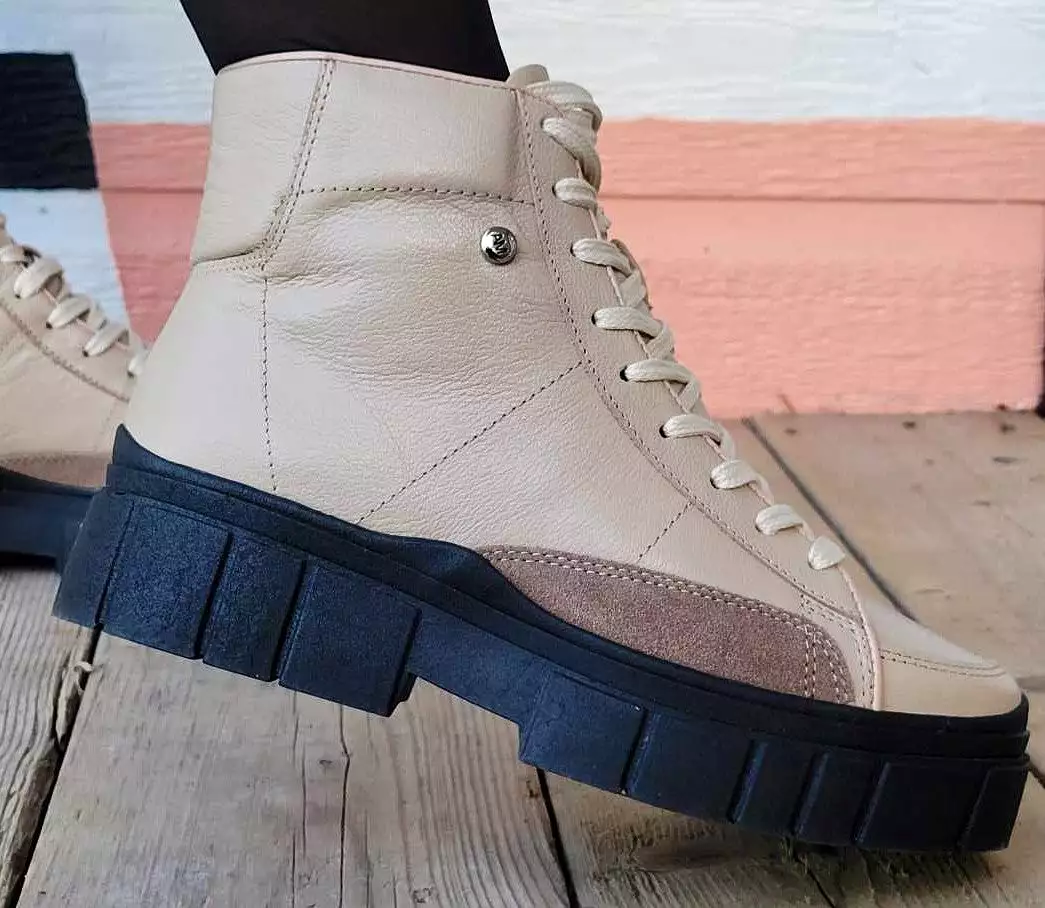 High top beige leather sneaker