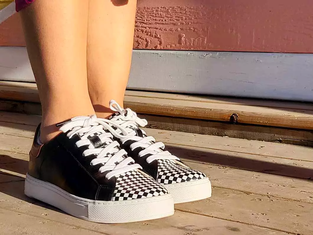 Leather Sneaker for Chess