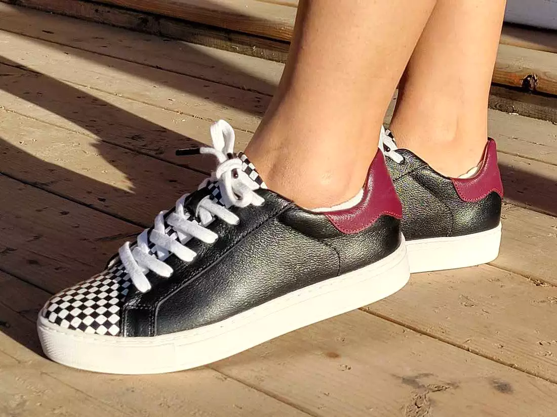 Leather Sneaker for Chess