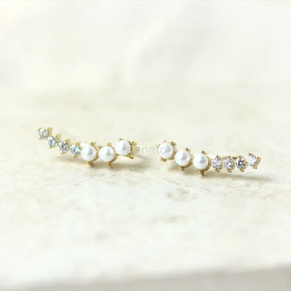 Little CZ and Imitation Pearls Ear Climber