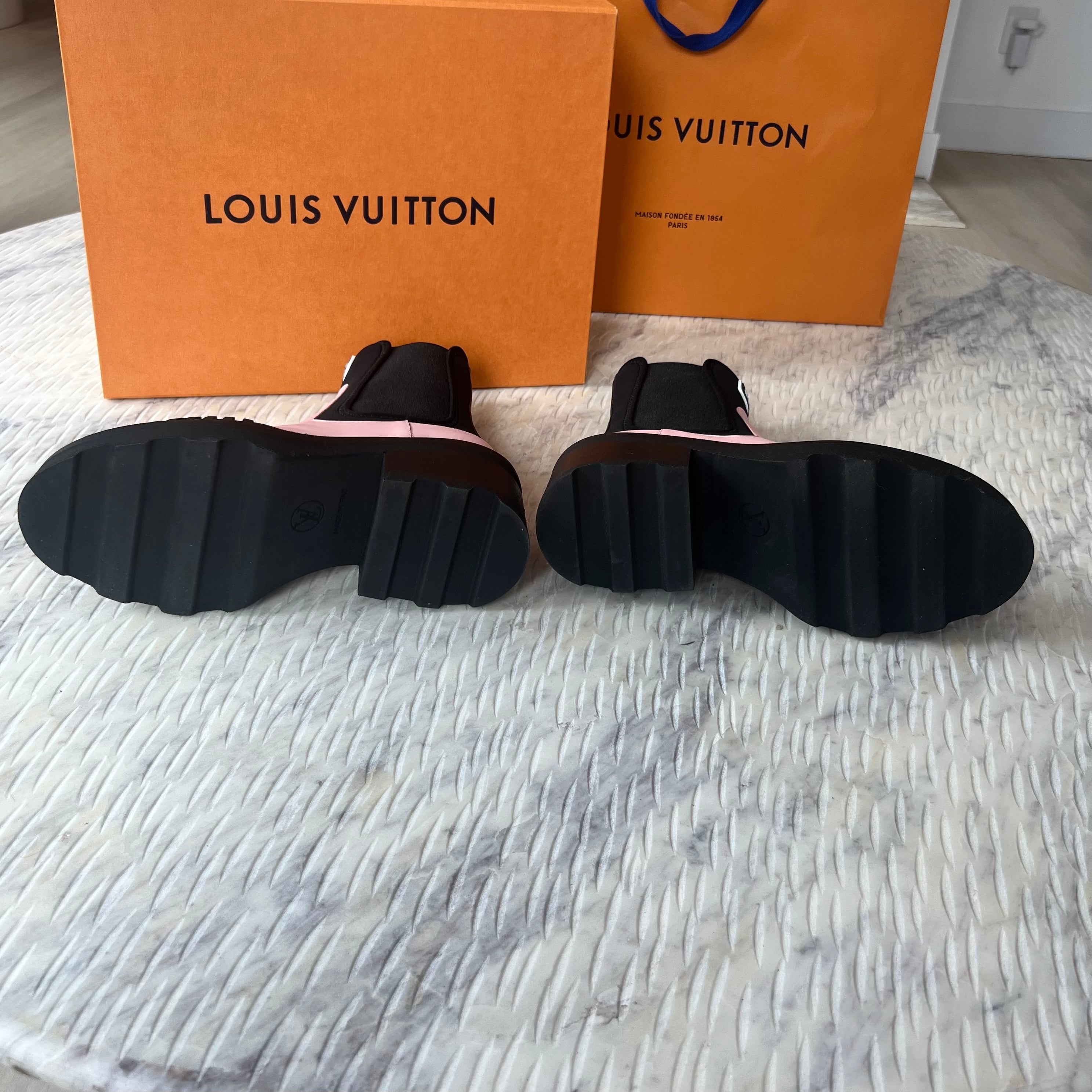 LV Beaubourg Boots