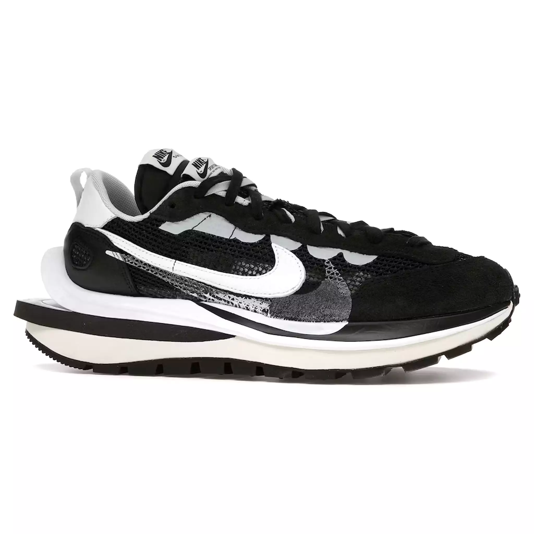 Nike Sacai Vaporwaffle Black White Sneaker