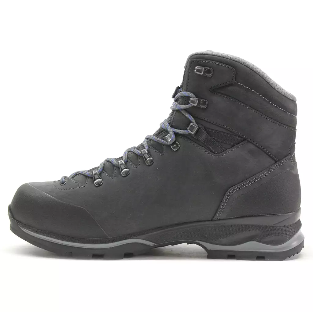 Santiago GTX Nubuck Leather Hiking Boots for Men.