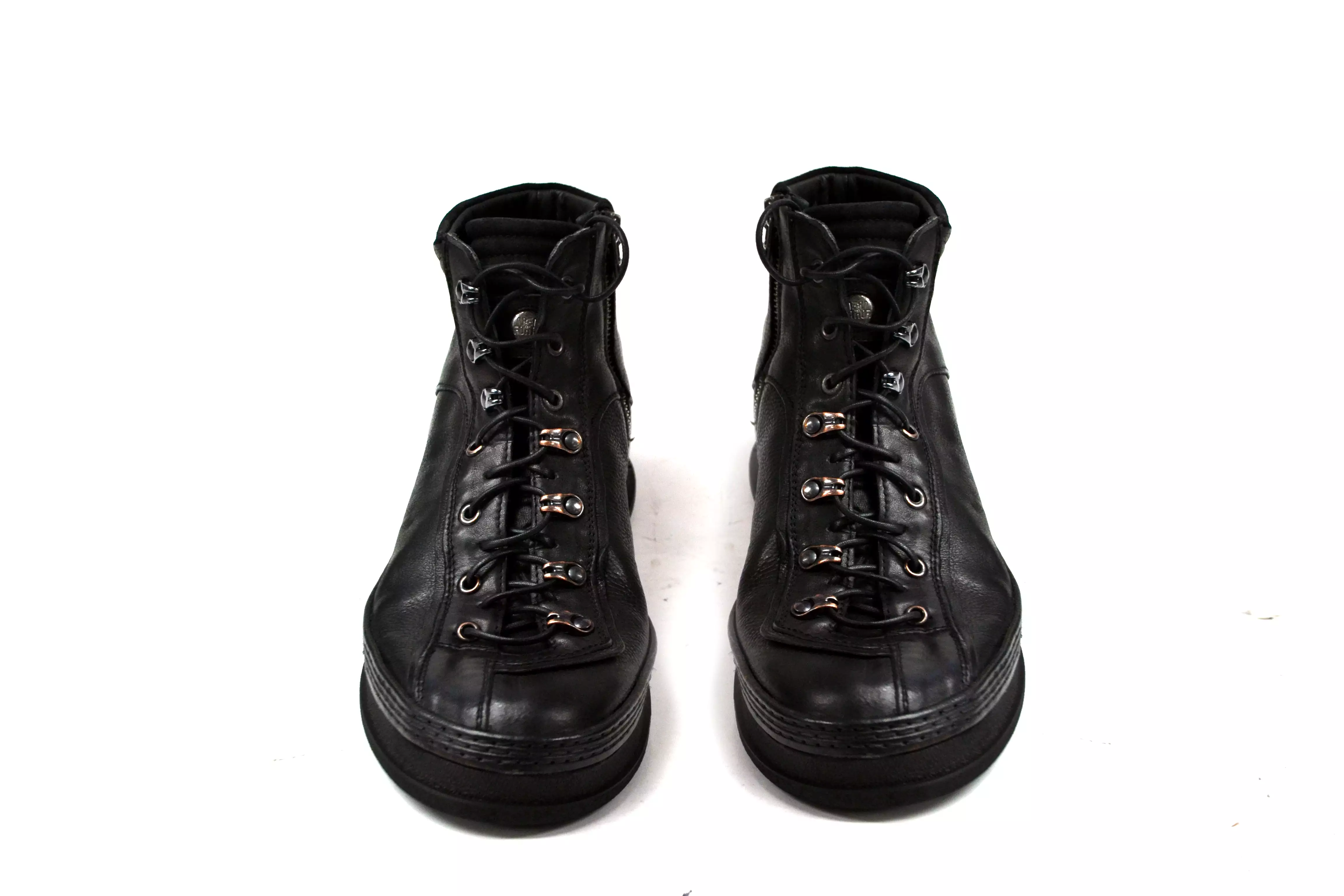 SCOTT black leather sneaker - Asymmetric design