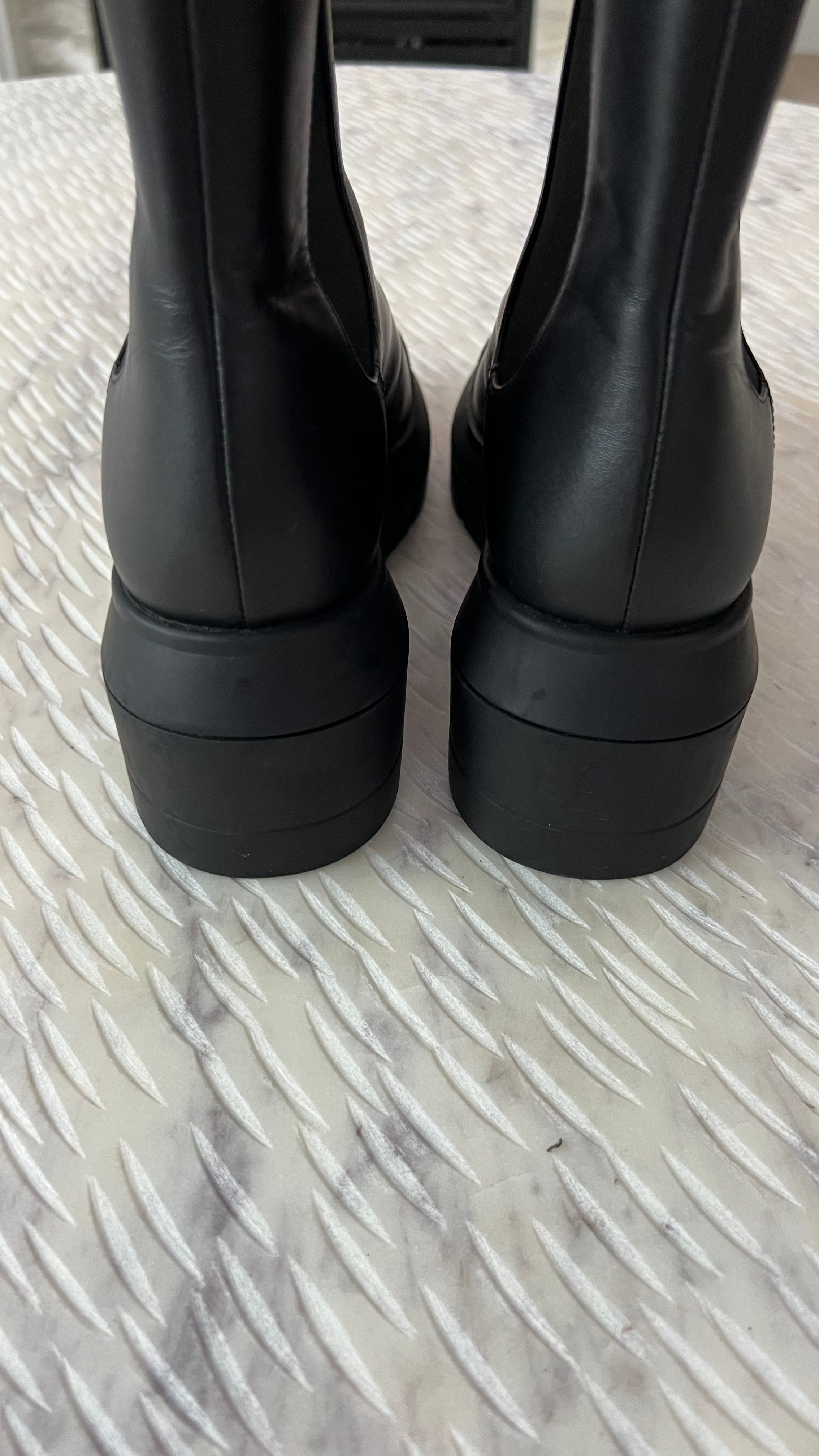 Stuart Weitzman Norah Boots